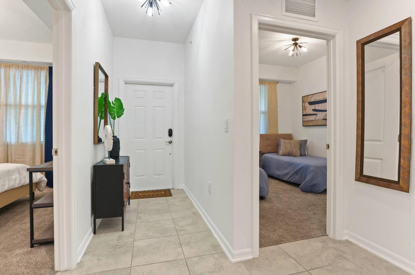 Exquisite 2 Bedroom Storey Lake, 7 Min To Apartment Kissimmee