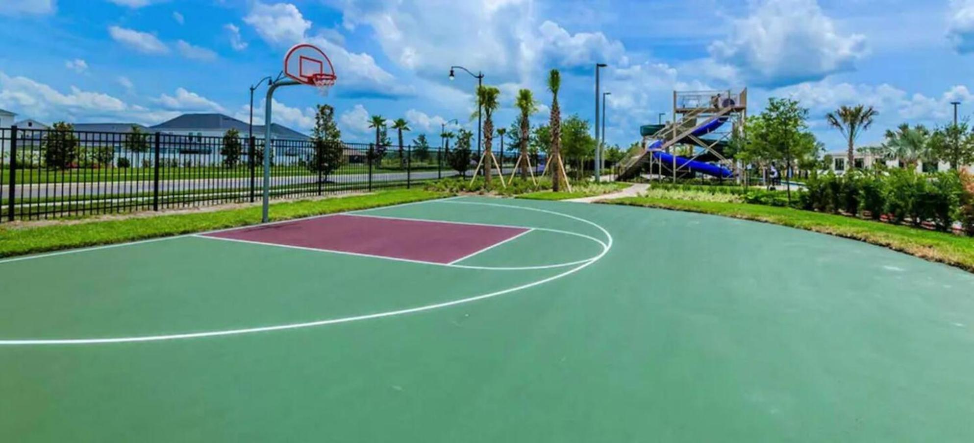 Exquisite 2 Bedroom Storey Lake, 7 Min To Kissimmee